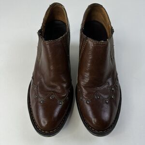 Born Womens Tour Boots sz 8 M Block Heel Bootie Leather Western Brown Studded